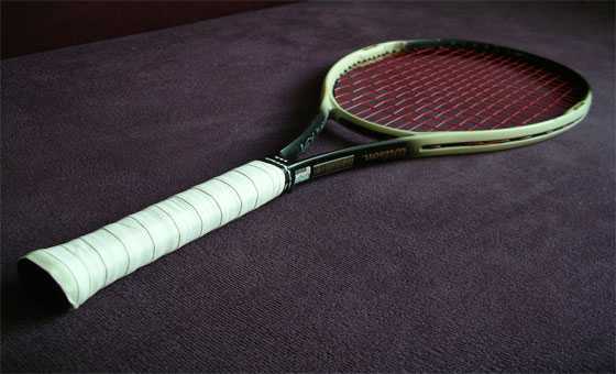 Теннисная ракетка с базальтовым волокном